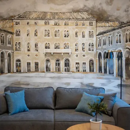 Lusso With Sea View Apartment *