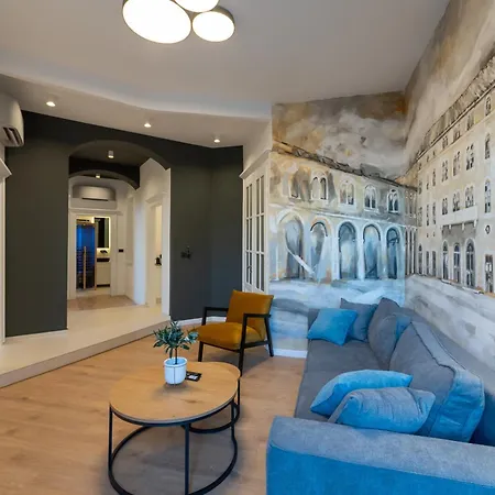 Lusso With Sea View Apartment Split